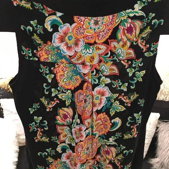 New with tags! V neck lounge dress! Gorgeous - Picture 4 of 6